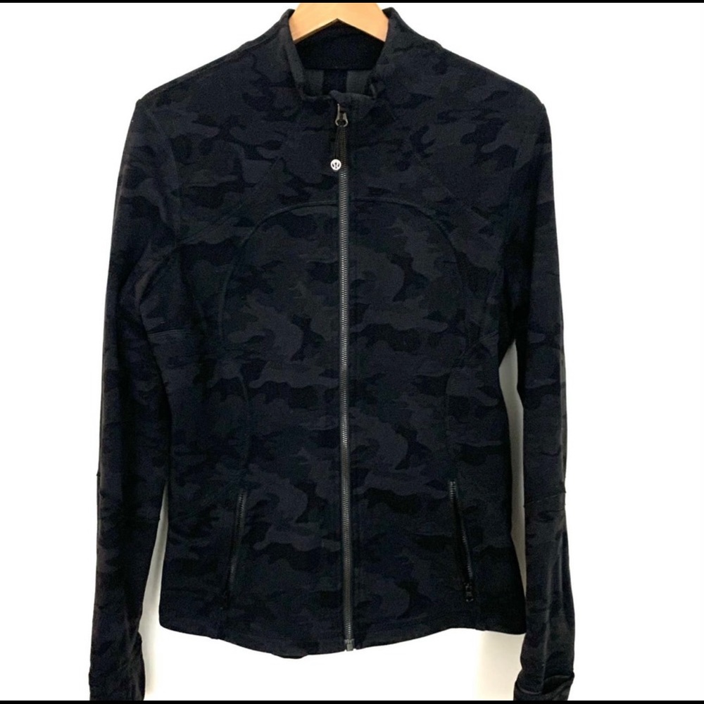 Lululemon Black Camo Forme Zip Up Jacket Women Sz 12